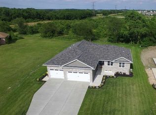 7861 American Rd, Machesney Park, IL 61115