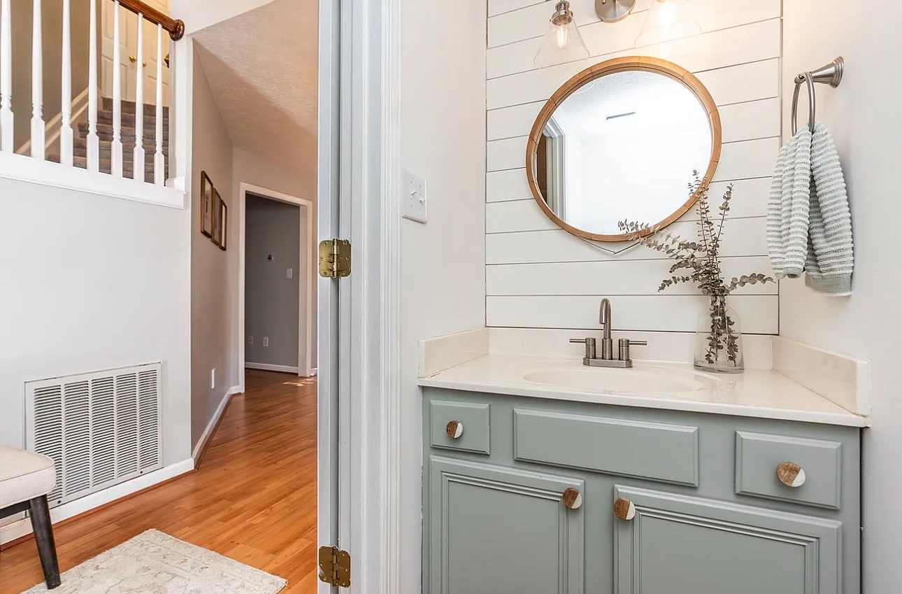 3744 White Pine Dr — Photo 4