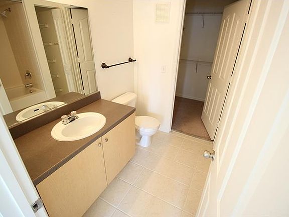 5th image of 1001 Via Santae Ln APT 202