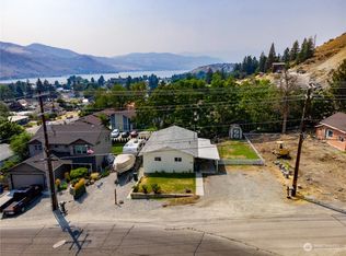 615 N Bradley St, Chelan, WA 98816
