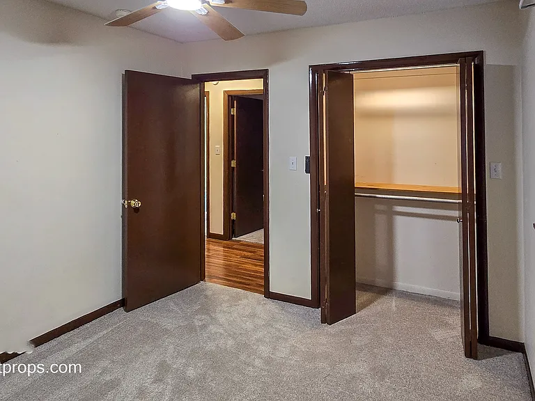 1404 Scenic Dr — Photo 10