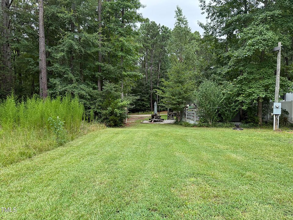 1st image of 124 Kansas Dr #1951