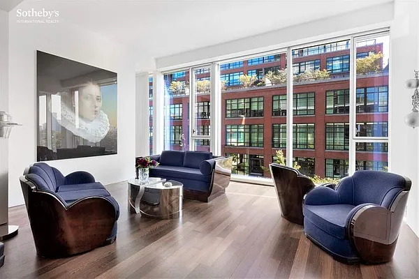Sold by Sotheby's International Realty | media 2
