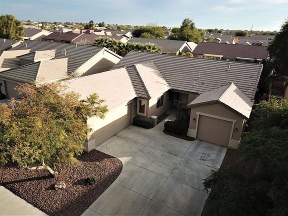 2nd image of 43297 W Oster Dr