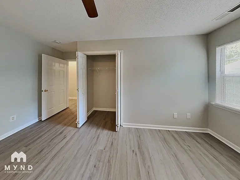 2028 Collier Rd — Photo 7