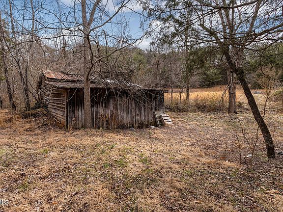 17th image of 8167 Asheville Hwy