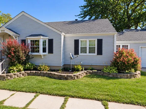 304 42nd St, Sandusky, OH 44870