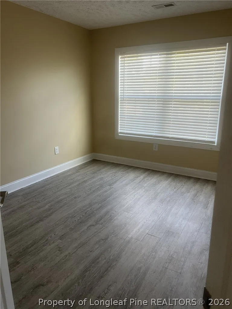 4 bed, 3.5 bath, 1764 sqft, $1,800 — Photo 4