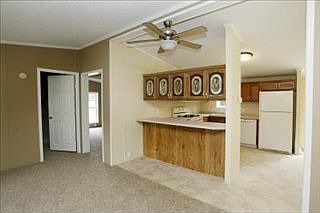 4th image of 65702 Ellenbrough Ave