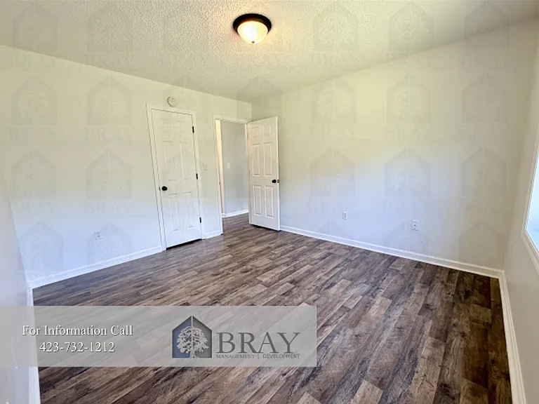 133 Bentwood Ln — Photo 16