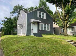 1738 E Bowman St, South Bend, IN 46613