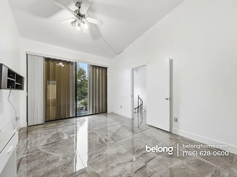 7130 SW 112th Ct — Photo 10