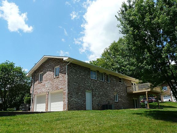 2nd image of 515 Edgewood St