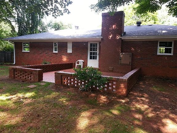4th image of 104 Pine Forrest Dr