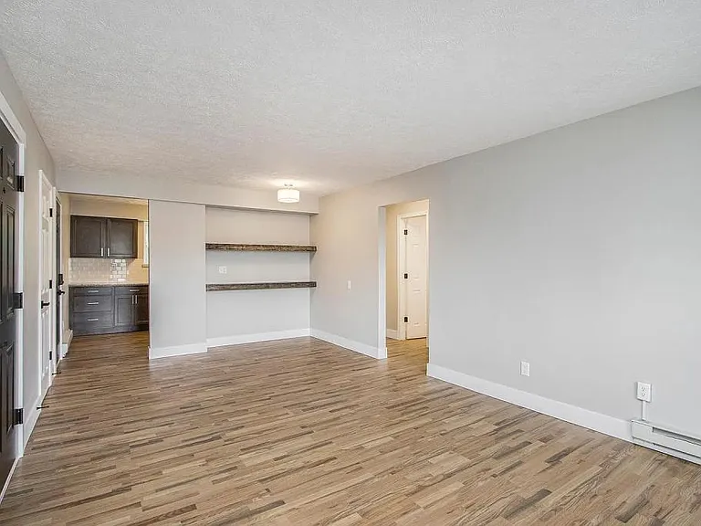 2408 Texel Dr #2 — Photo 9