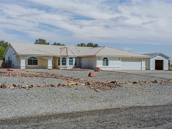 2nd image of 3581 Margarita Ave
