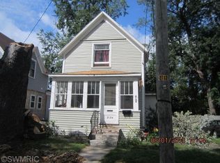 2134 Adelaide St, Kalamazoo, MI 49001