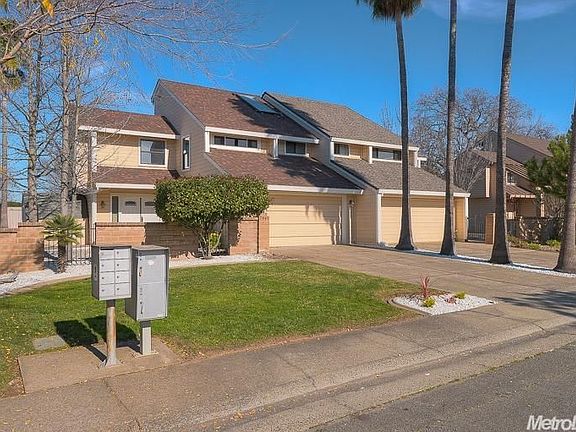 2nd image of 7941 Sawgrass Cir