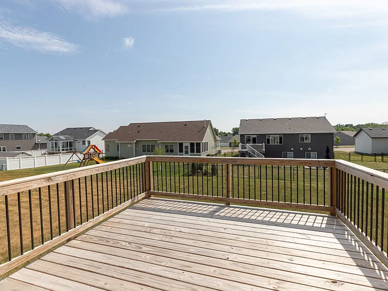 113 Fairway St — Photo 14
