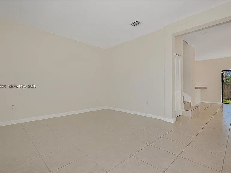 14732 SW 181st Ter — Photo 9