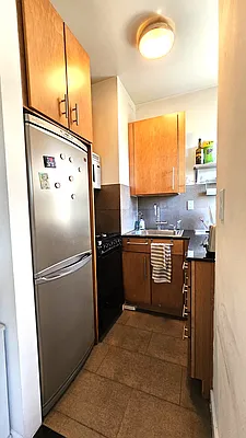 Rented by Oxford Property Group | media 9