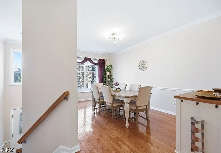 424 Hartford Dr — Photo 10