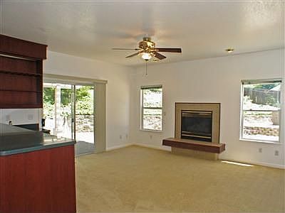 4th image of 2316 Fairchild Ct