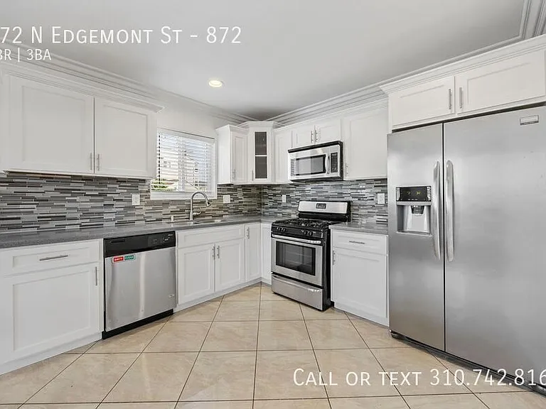 872 N Edgemont St #872 — Photo 4