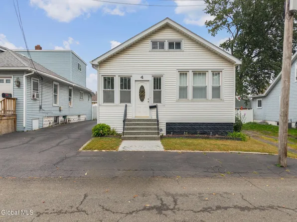 4 Pierce Street, Colonie, NY 12205