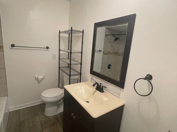 10700 S Roberts Rd APT 10