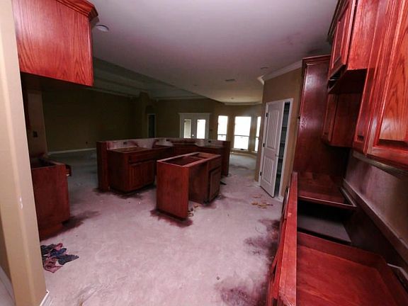 4th image of 4209 Lake Geneva Dr