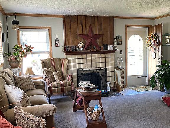 Gas fireplace for cozy night