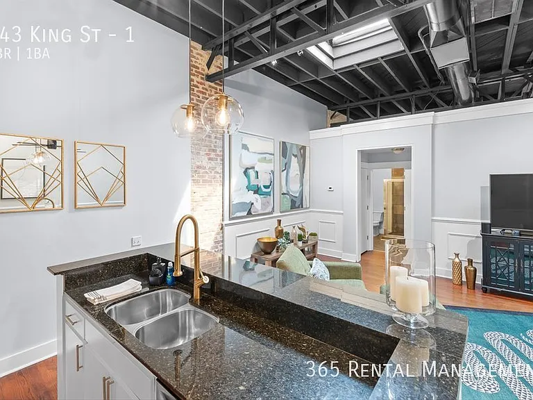 343 King St #1 — Photo 18