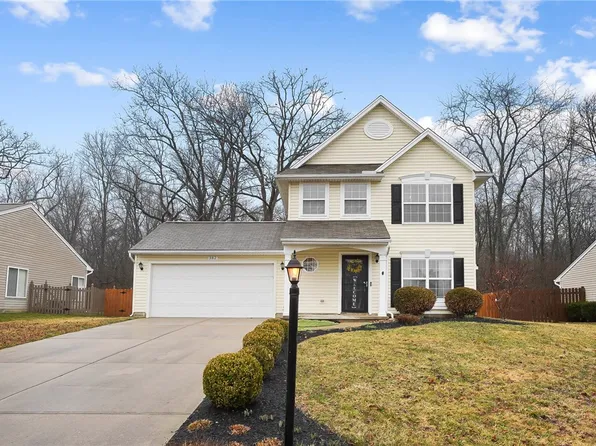 382 N Church Dr, Lebanon, OH 45036