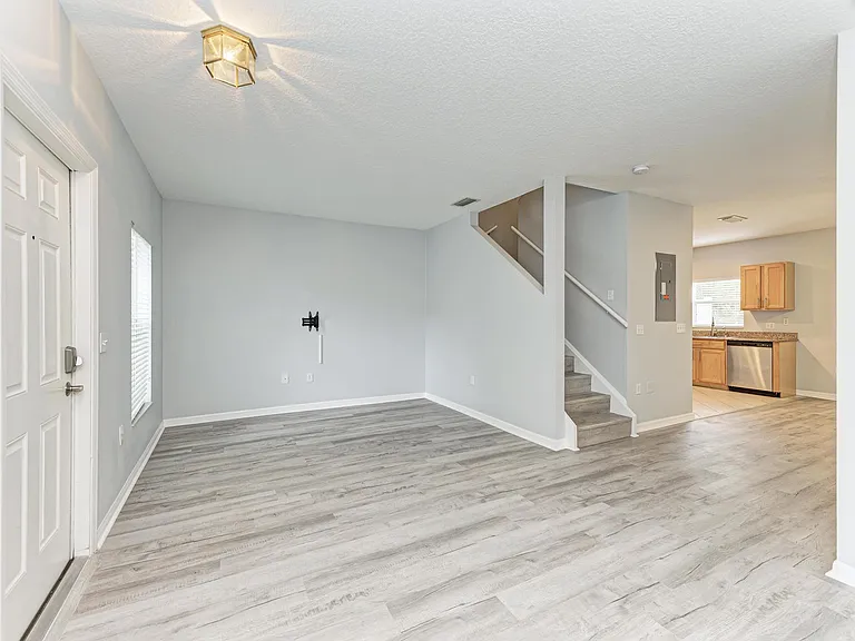 6218 Flagfish Ct #102 — Photo 3