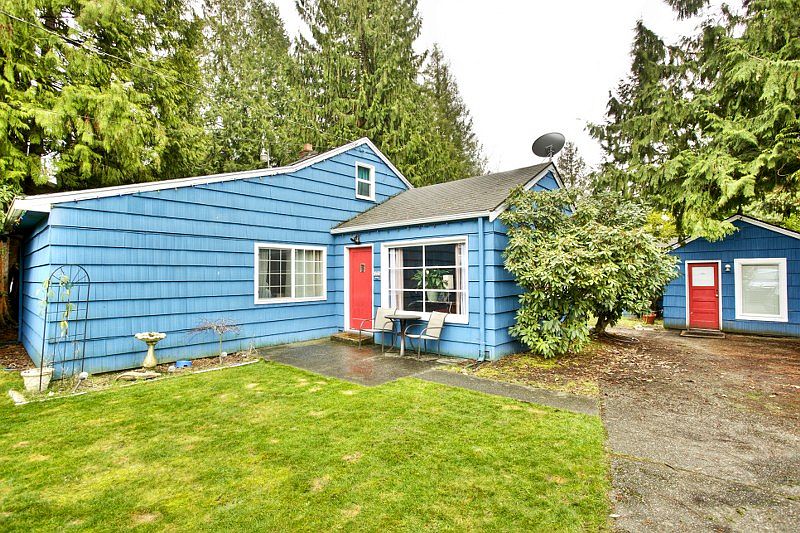 1st image of 1559 NE 172nd St #A