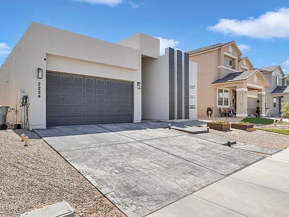 3rd image of 2224 Tierra Nava St