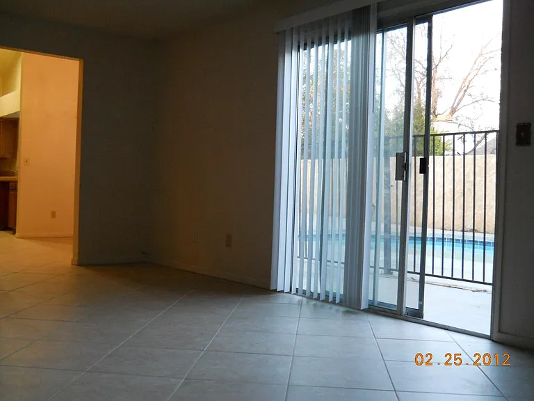 Lugene Ave — Photo 4