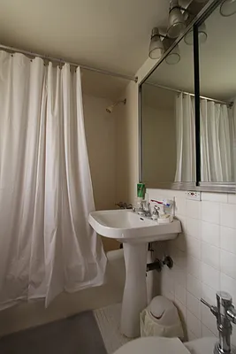 Rented by City Connections Realty | media 26