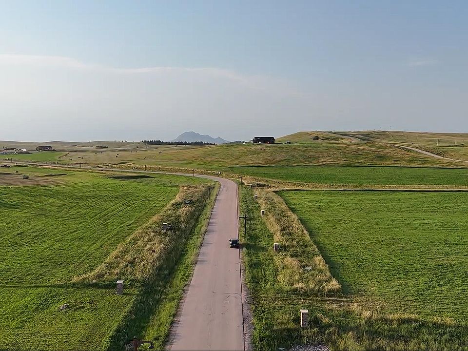 1st image of 19 Blair Ranch Loop