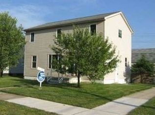 13081 Cunningham St, Southgate, MI 48195