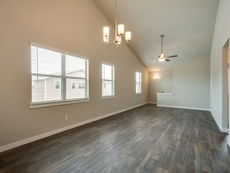 623 Harvest Moon Dr — Photo 7