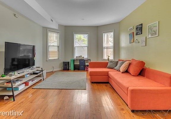 546 Ashmont #2 Boston (Dorchester) Unit Photo 3