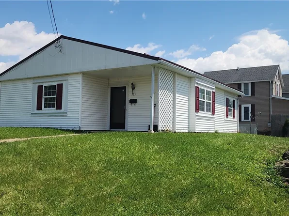303 N 3rd St, Indiana, PA 15701