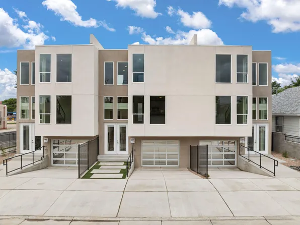 237 Stover Ave SW, Albuquerque, NM 87102