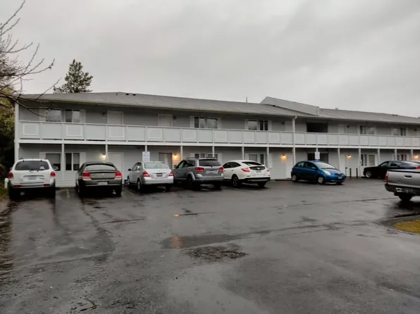 631 Sunset Ave NE, Ocean Shores, WA 98569