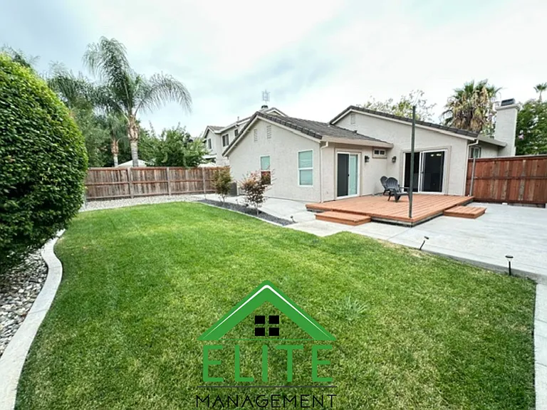 5620 Bridgecross Dr — Photo 21