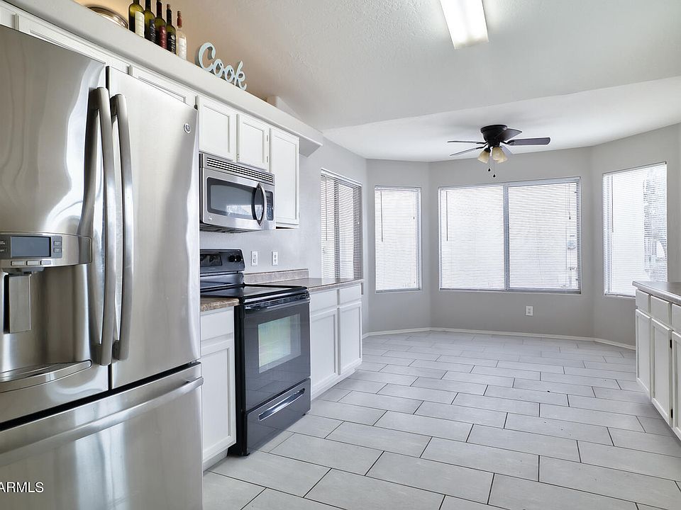 1st image of 8520 W PALM Lane #1106