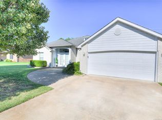 9627 N 105th Ave E, Owasso, OK 74055