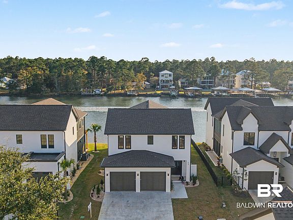 3rd image of 869 Inlet Cir